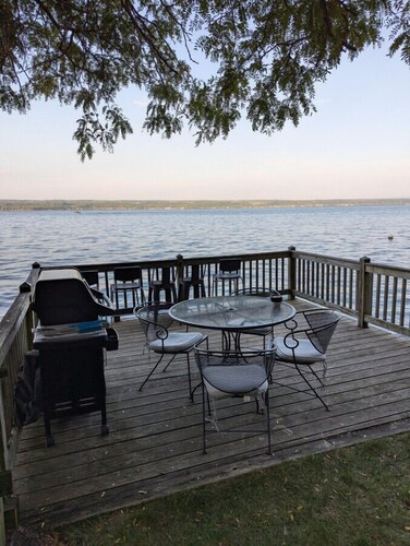 Sunset Retreat Cayuga Cottage w/ hot tub - Cayuga Lake- Panoramic views & Yard. Pet Friendly!