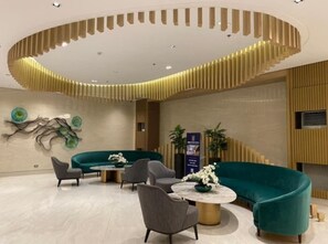 Interior - The Cove, Lush Tower 1 (Makati)