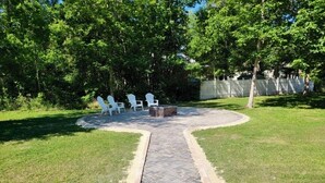Terrace/patio - Birdie & Rascals B&B (Mandeville)