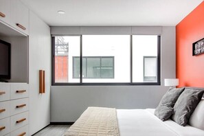 2 sovrum, strykjärn/strykbräda, resesäng och wi-fi