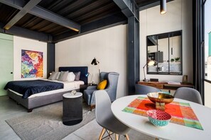 1 soverom, strykejern/-brett, reiseseng for barn og wi-fi