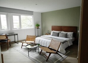 3 室のベッドルーム、アイロン / アイロン台、旅行用ベビーベッド、WiFi