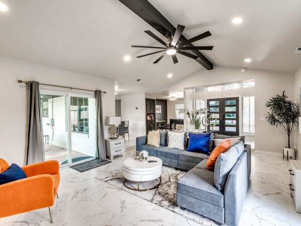 Smart TV, fireplace, video games