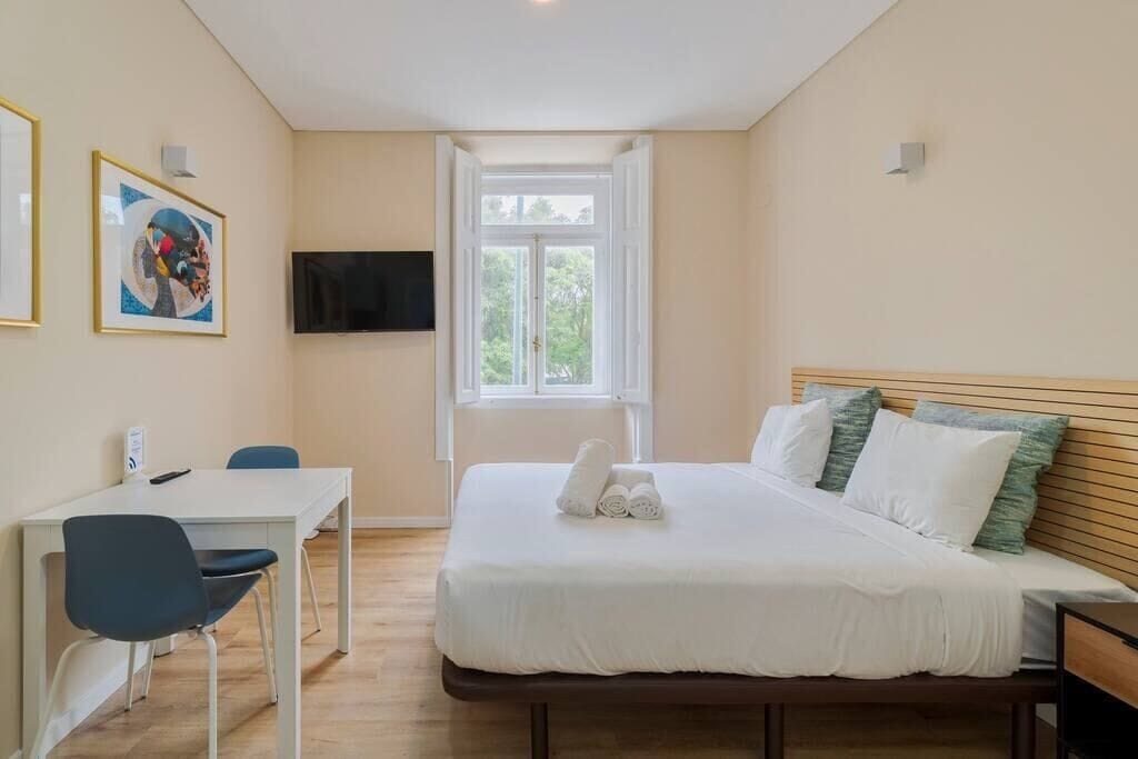 1 bedroom, iron/ironing board, travel crib, WiFi