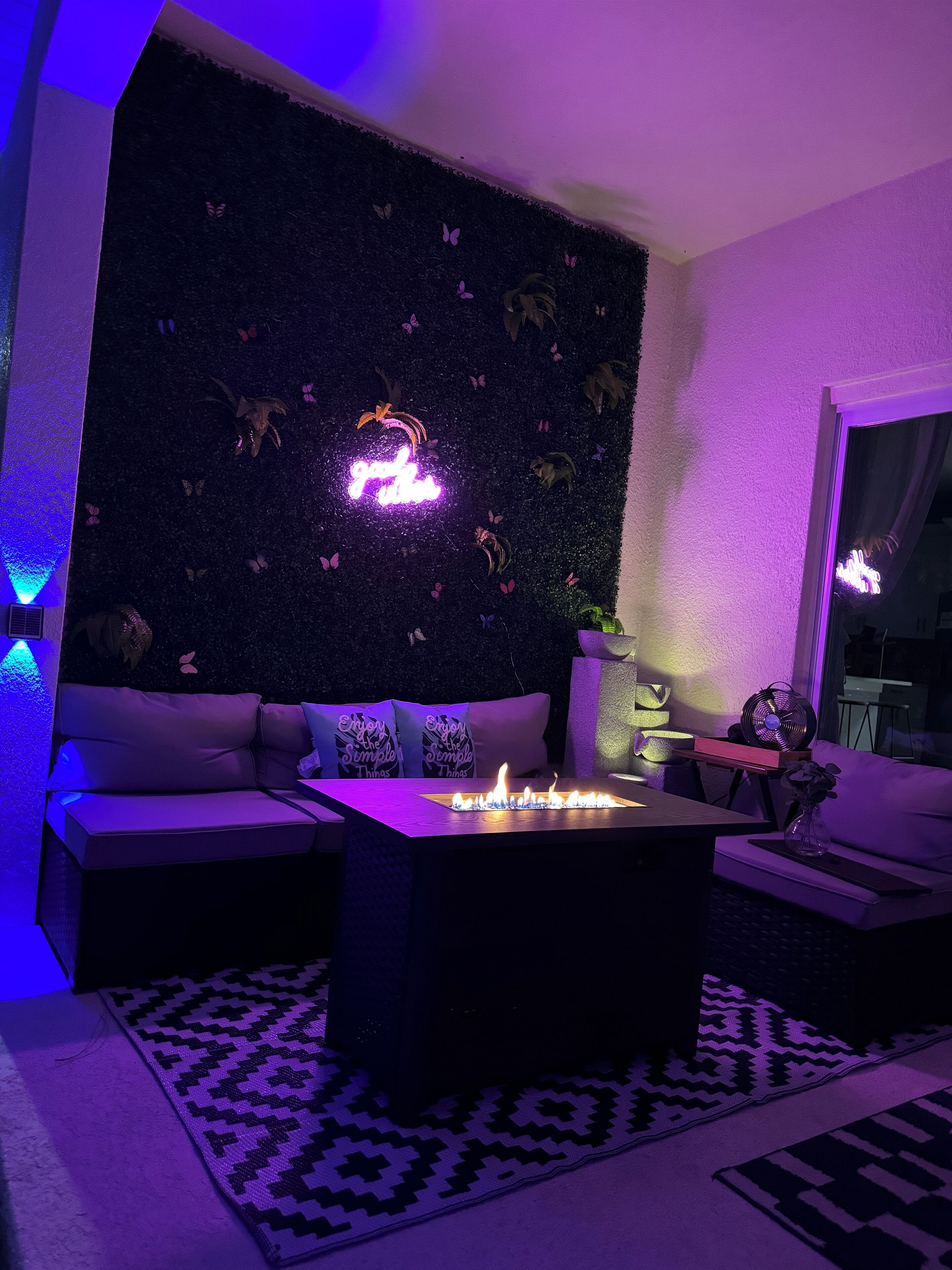 Brand New Tampa Oasis With Private Jacuzzi Retreat - Land O' Lakes, FL