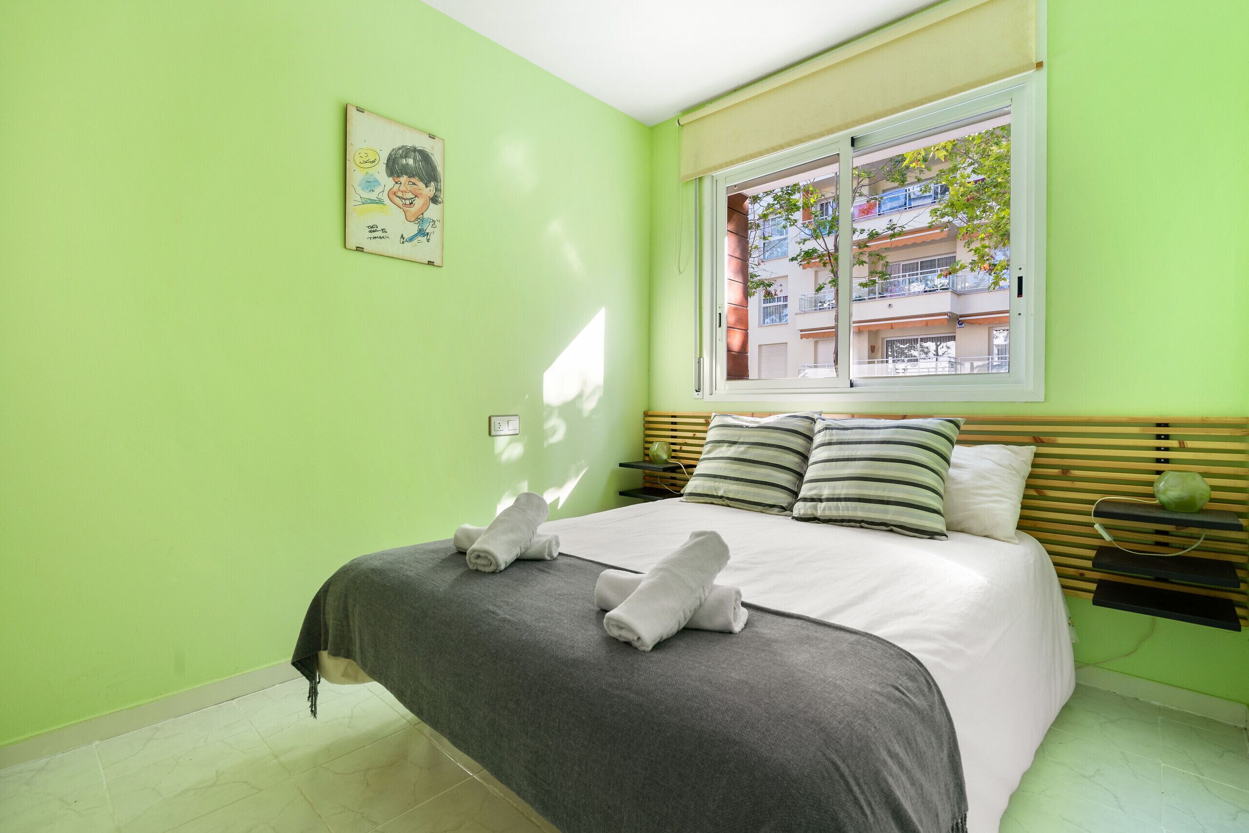 3 habitaciones, tabla de planchar con plancha y wifi gratis 