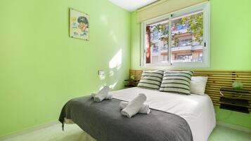 3 habitaciones, tabla de planchar con plancha y wifi gratis
