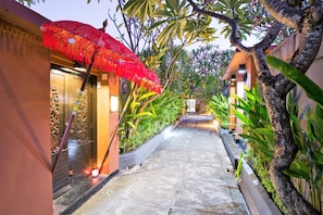 Classic Villa | Street view