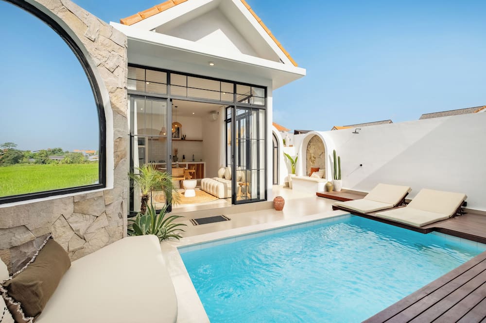 Luxe Villa Amra By OriVista w/ Rice Field Views