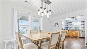 お食事