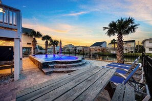 A heated pool - 5BR Waterfront Retreat w/ Heated Pool | Walk2Beach (North Myrtle Beach)