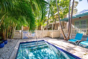 Uklassifisert bilde, 2 av 43, knapp