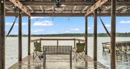 Lakefront Fishing Retreat | Private Dock & Canoe | Extended Stays Welcome