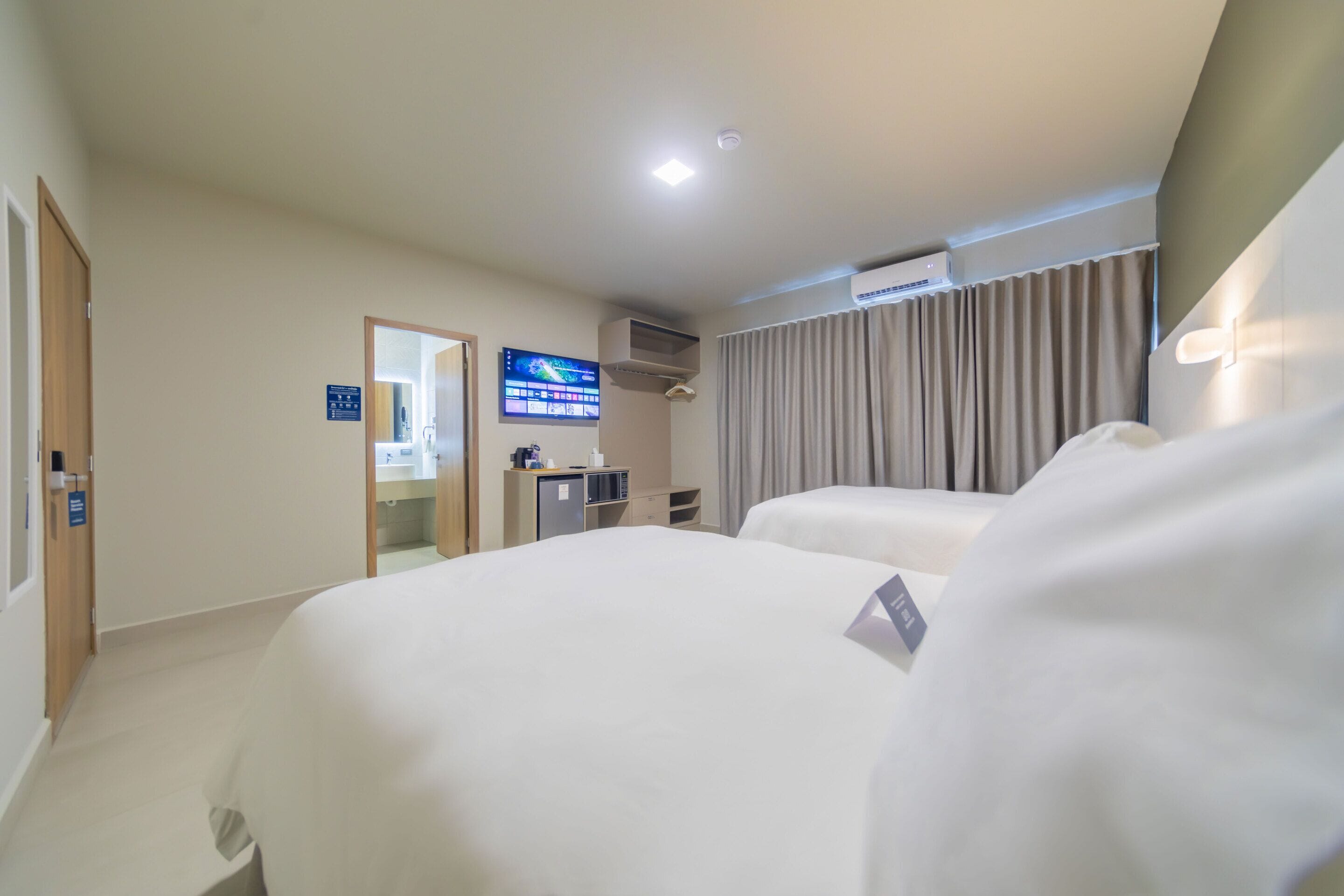 Deluxe Suite, Private Bathroom (Two Full Room 2.02) | Premium bedding, down comforters, blackout drapes, iron/ironing board