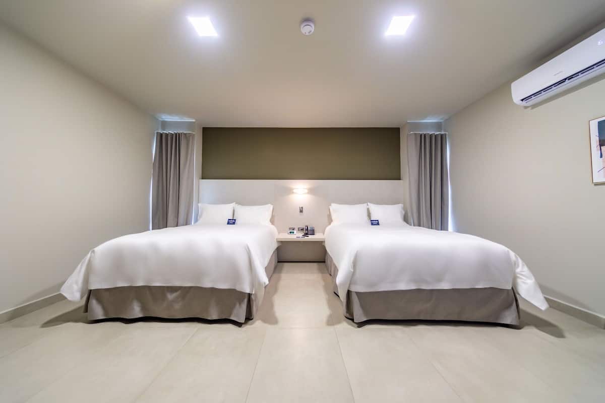 Premium Double Room, Private Bathroom (Two Queen Room 2.06)