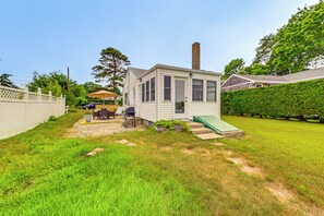Exterior - Bayfront East Quogue Retreat w/ Private Boat Dock (East Quogue)