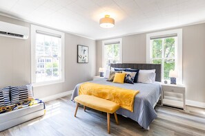 3 chambres, fer et planche à repasser, Wi-Fi gratuit, draps fournis