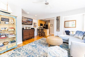 Una Smart TV, libros