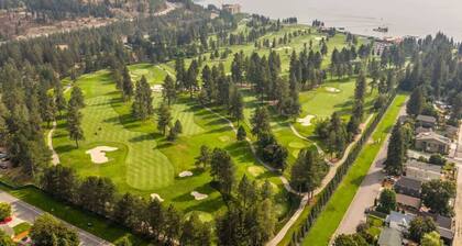 Fresh Modern Studio Affordable Lodging Downtown CDA