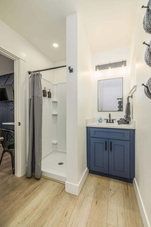 Ducha y secador de pelo