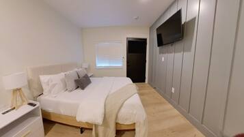 1 habitación, escritorio, wifi gratis y ropa de cama