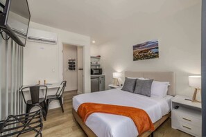 1 chambre, Wi-Fi gratuit, draps fournis