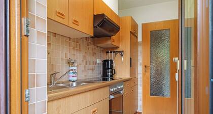 Apartment 'Nr 1' with Private Terrace, Private Garden and Wi-Fi