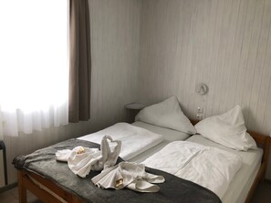 2 dormitorios, wifi gratis, ropa de cama