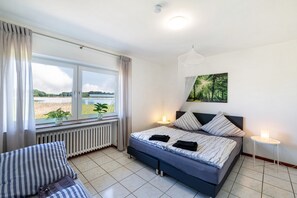 2 habitaciones, tabla de planchar con plancha y wifi gratis 