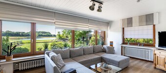 Holiday Home 'Ferienhaus Am See' with Lake View, Private Terrace and Wi-Fi