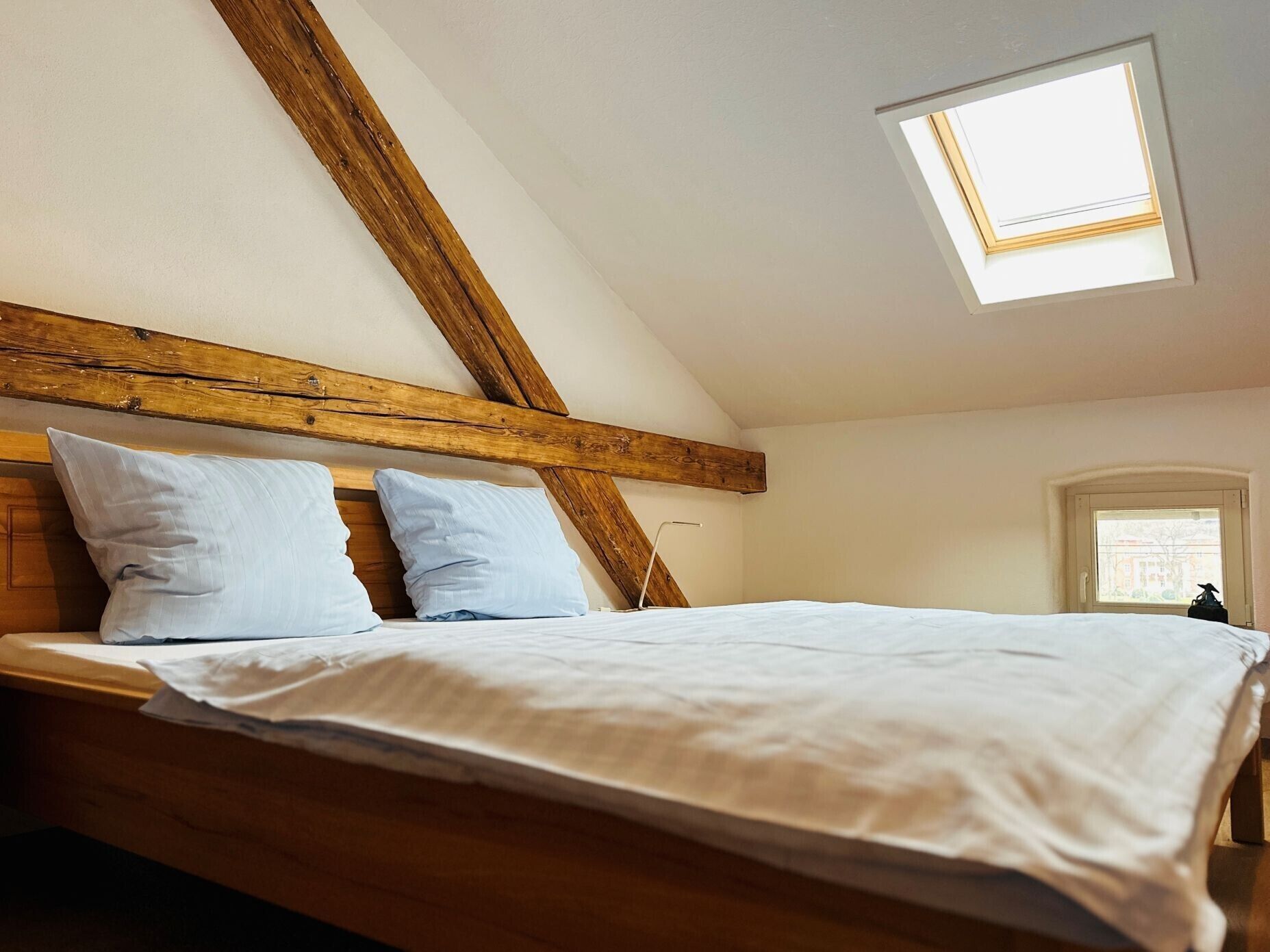 3 Schlafzimmer, Schreibtisch, Bügeleisen/Bügelbrett, kostenloses WLAN