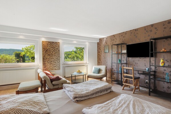 2 bedrooms, bed sheets