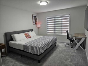 4 bedrooms, desk, iron/ironing board, travel crib