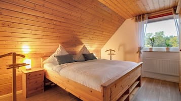 2 Schlafzimmer, Bügeleisen/Bügelbrett, kostenloses WLAN, Bettwäsche