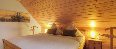 2 Schlafzimmer, Bügeleisen/Bügelbrett, kostenloses WLAN, Bettwäsche