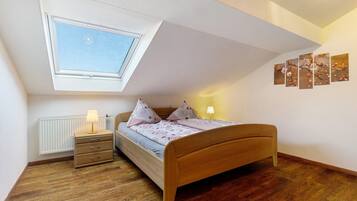 1 Schlafzimmer, Bügeleisen/Bügelbrett, kostenloses WLAN, Bettwäsche