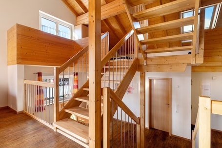 Interior. Apartment 'Ferienwohnung Apfel' with Shared Garden, Balcony and Wi-Fi