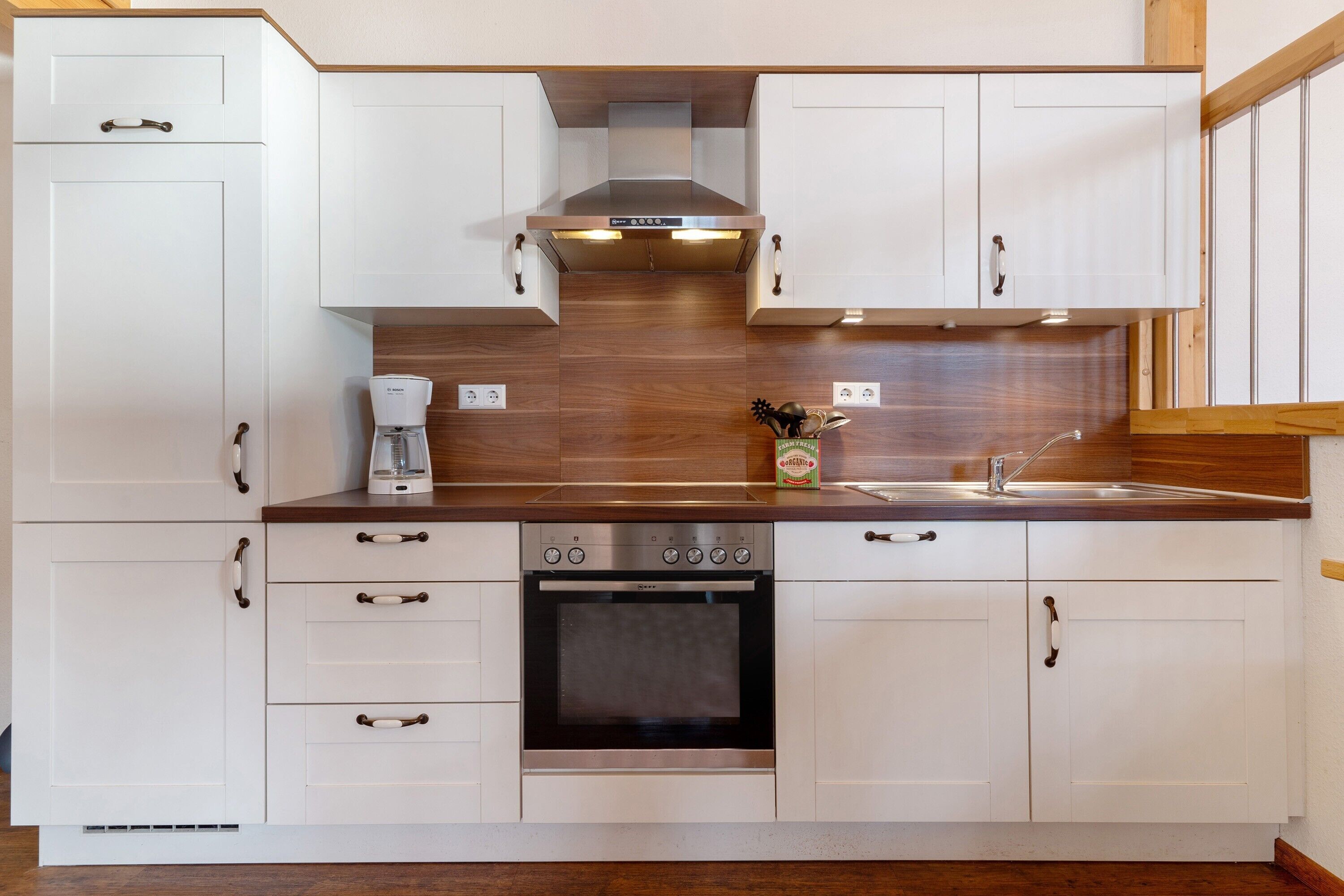 Refrigerador, horno, placa de cocina, lavavajillas