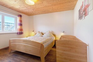 3 dormitorios, wifi gratis, ropa de cama