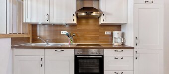 Apartment 'Ferienwohnung Kirsche' with Shared Garden, Balcony and Wi-Fi