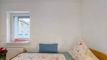 2 Schlafzimmer, Bügeleisen/Bügelbrett, kostenloses WLAN, Bettwäsche