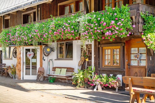 Appartement 'Schwarzwaldblick' avec beau balcon et Wi-Fi