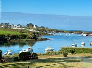 Marina - KER LAN - Character house with SPA and sea view (Lanildut)