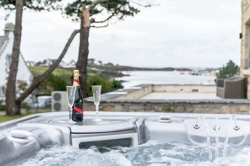 Ker Lan - Maison de caractère avec Spa et vue mer