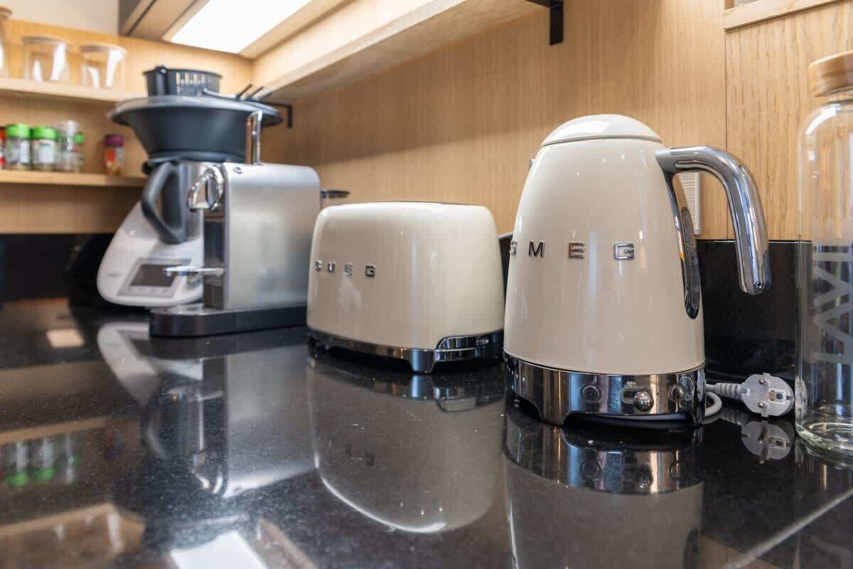 Kaffe og/eller kaffemaskin