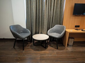 View from room - Pravasa Stay Near Luv Kush Square (Sanwer)