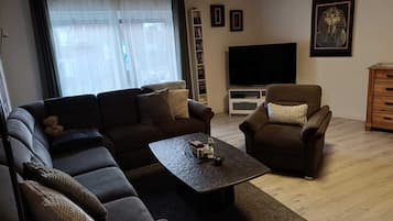 Fernseher, DVD-Player