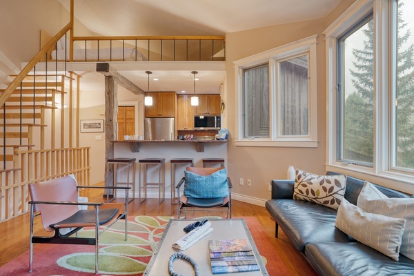 Smart-tv en een open haard