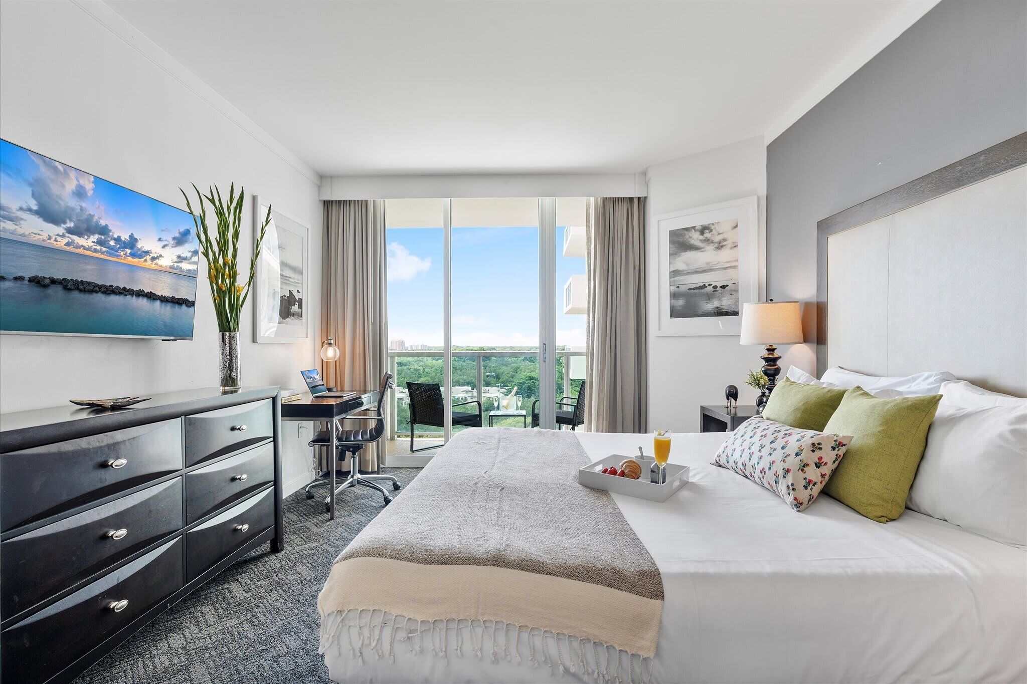 Iron/ironing board, travel crib, WiFi, bed sheets