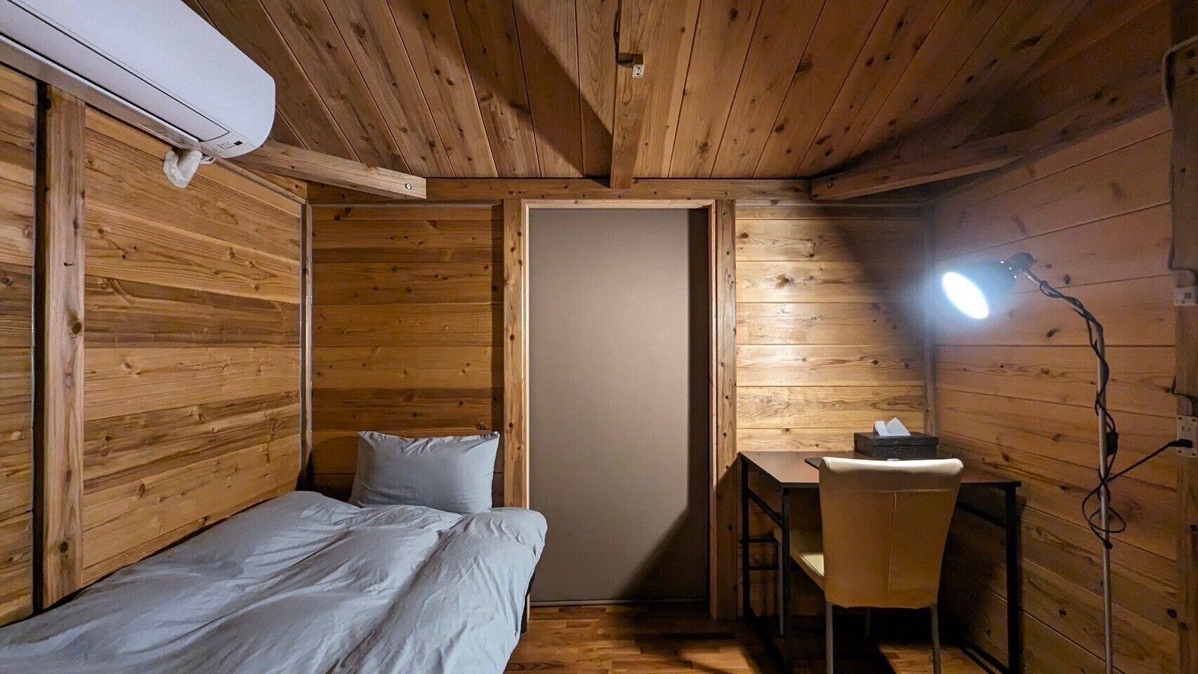 Basic Shared Dormitory, Men only | Desk, free WiFi, bed sheets